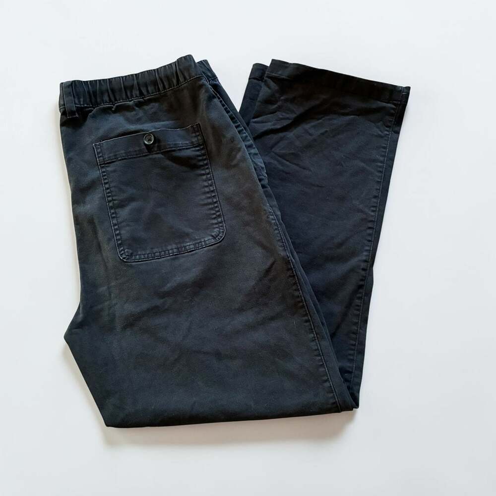 H&M Men's Relaxed Fit Elastic Waist Chino Pants